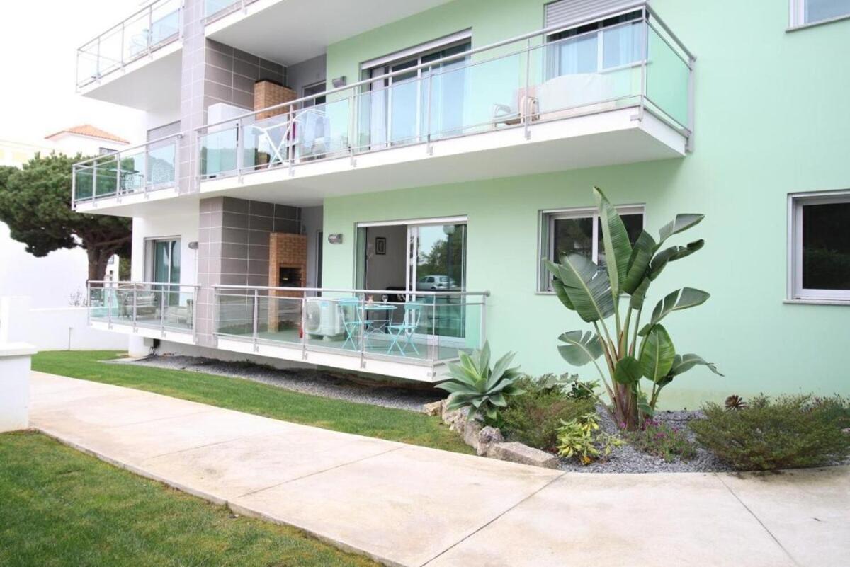 2 Bed apartment with Roof Top Pool, close to Falesia Beach AT10 - B&B