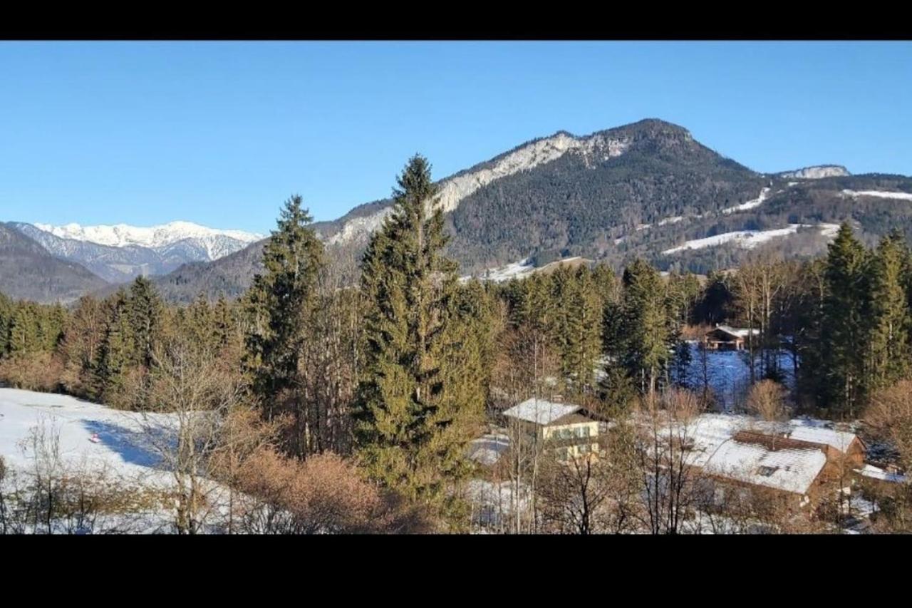 B&B Bad Goisern am Hallstättersee - Dachstein Blick - Bed and Breakfast Bad Goisern am Hallstättersee