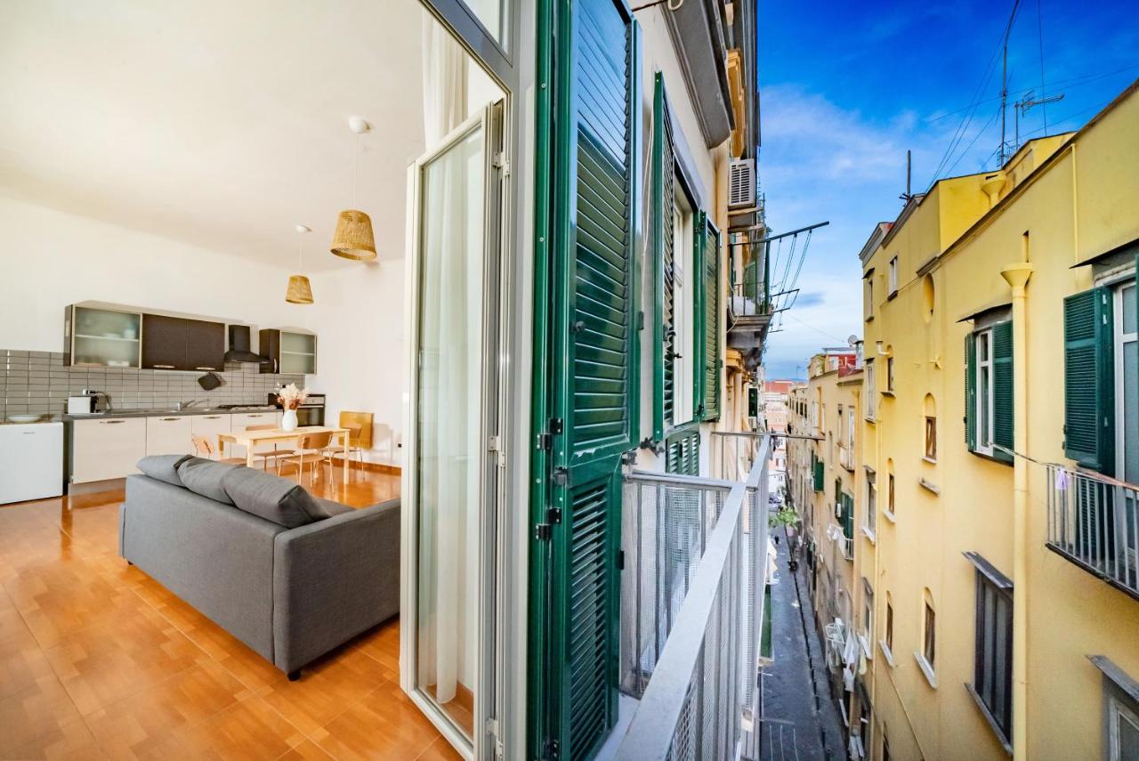 Casa Blin Dimora a Chiaia - B&B Napoli