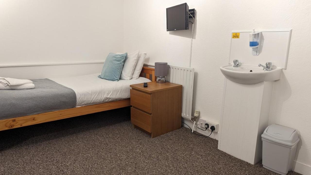 Budget Single Room