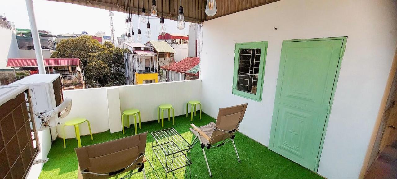 4 Bed Rooms with Kitchen for 11 guests Family-friendly Home in Hanoi Old Quarter - B&B Hanoi