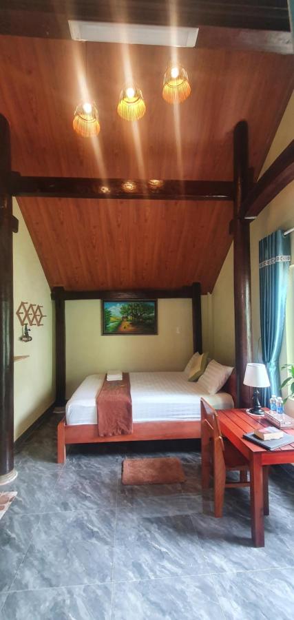 Camera King con Vista Montagne