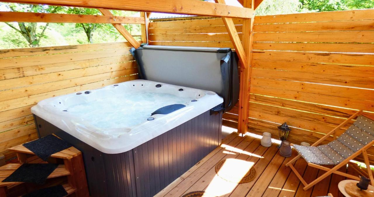 Tiny house - Cabane sur pilotis - Etat Nature - Chambres d’hôtes