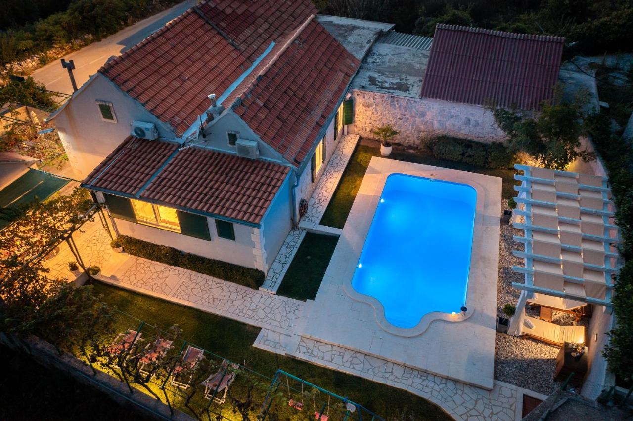 Holiday Home Mamita - Heated pool - Chambres d’hôtes