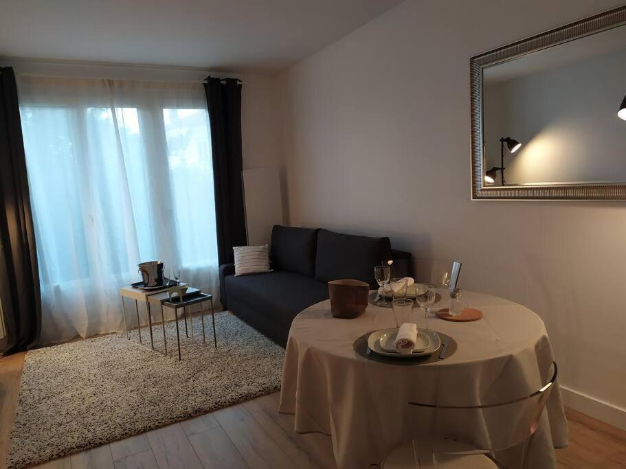 B&B Nanterre - Nanterre appartement cosy - Bed and Breakfast Nanterre