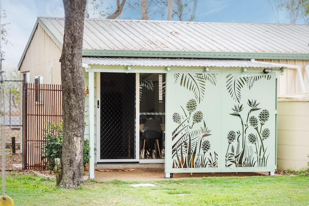 B&B North Coast - Beach shack under the gum trees - Bed and Breakfast North Coast