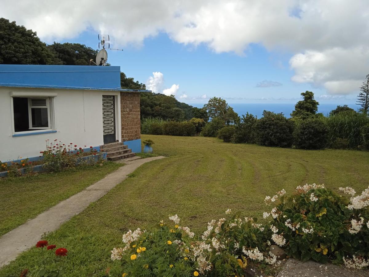 Kaz A Zette - vue mer et montagne - B&B