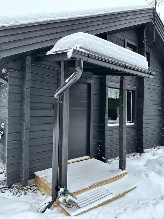 Hietavilla Pläk- Hot tube - Sauna - AC - Fireplace - 11kW EV-refuel - Landscape view - Silence - Free WiFi - B&B Ruka