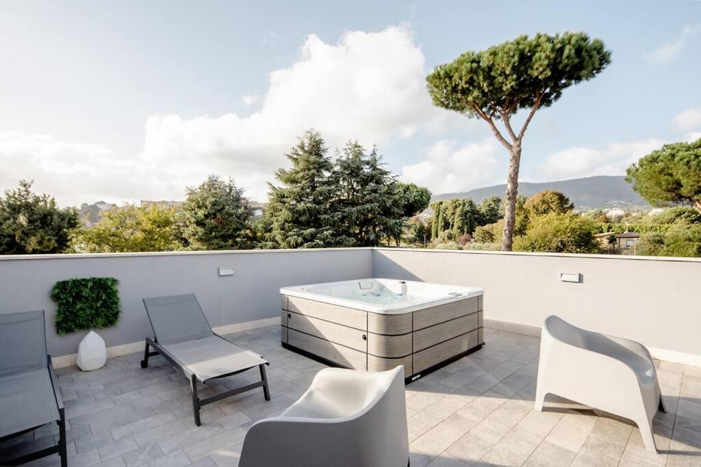 B&B Velletri - Luxury - Jacuzzi Apartments Near Rome - Bed and Breakfast Velletri