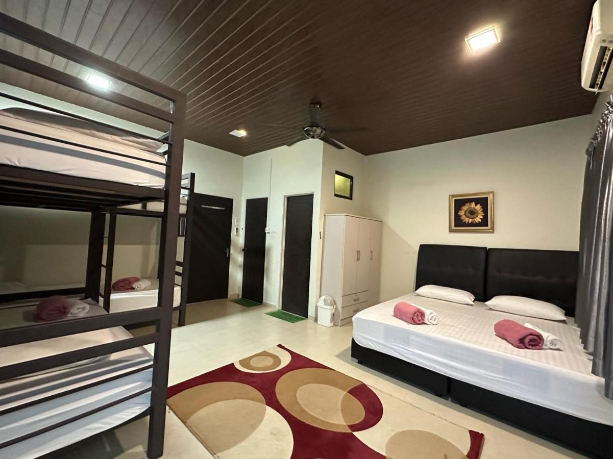Deluxe Double Room with Extra Bed