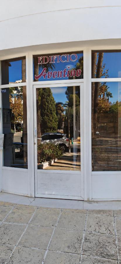 Residencial Aventino en pleno centro del L'Albir - B&B