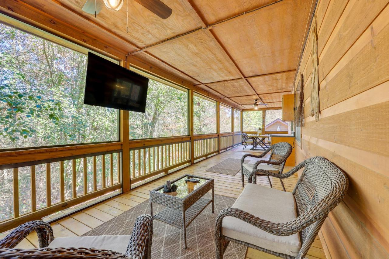 Hot Tub and Game Room Blue Ridge Getaway - Ferienwohnung