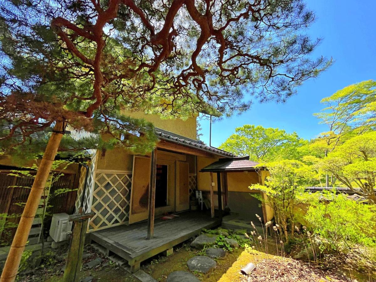 Japanese-Style Triple Guest House【Library】
