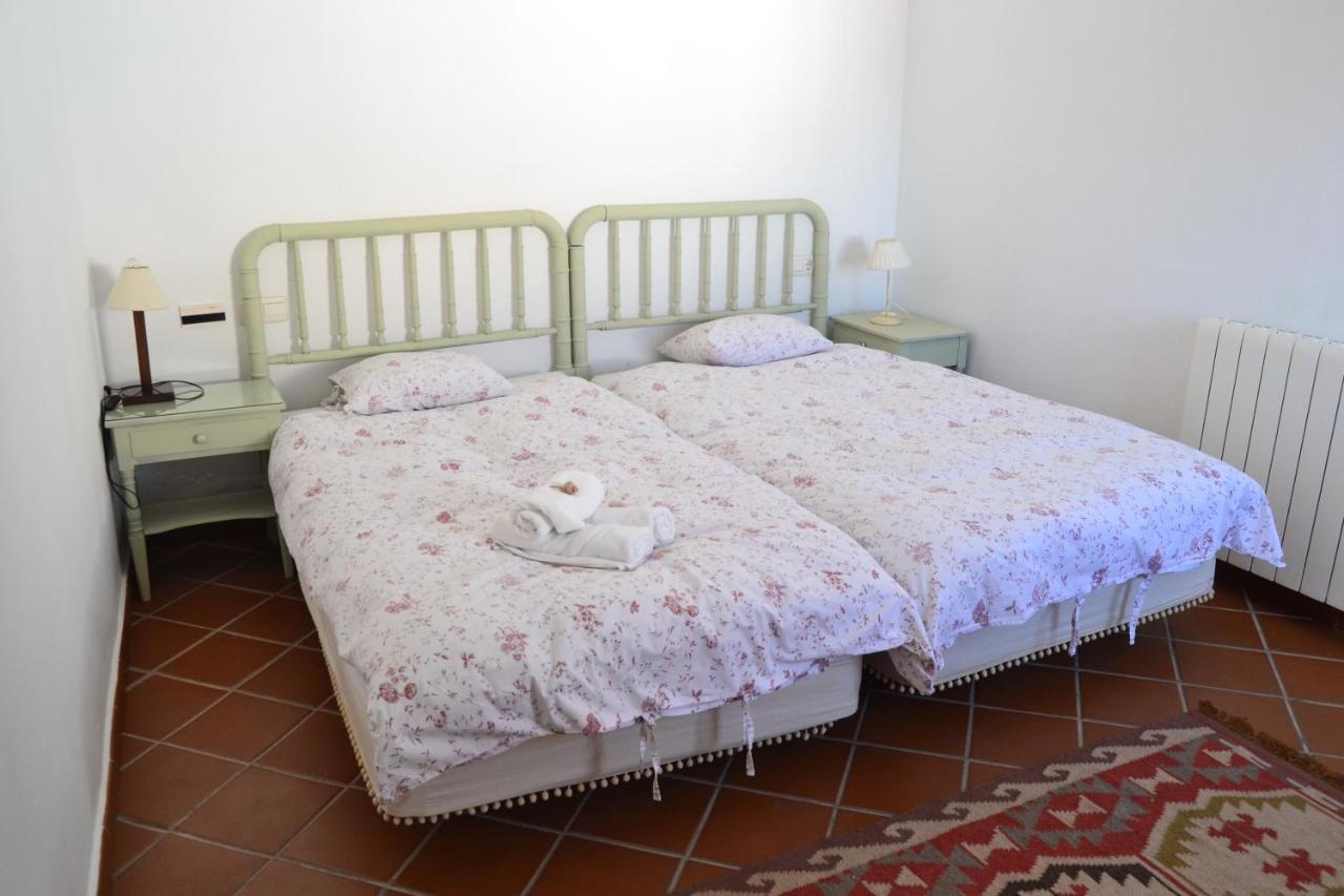 Twin Room with Private Bathroom