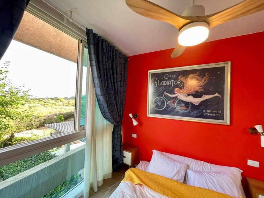 B&B Caesarea - נוף לים 3 חדרים בנאות גולף בקסריה עם בריכה וחדר כושר - Bed and Breakfast Caesarea