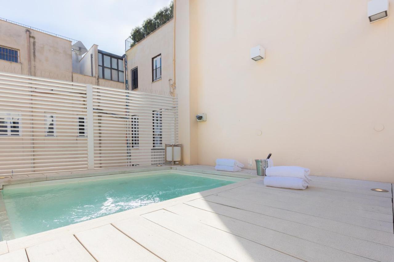 Amazing Piazza Venezia with Jacuzzi and terrace - B&B Roma