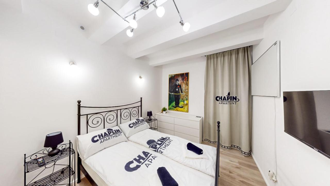 B&B Ljubljana - Chaplin Apartment - Free Garage Parking - Bed and Breakfast Ljubljana