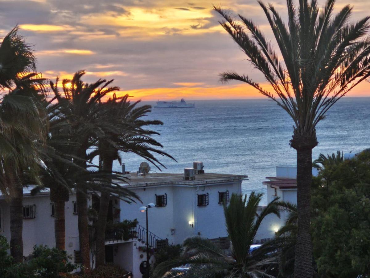 Pueblo Blanco Sea View Apartment BY NAMASTE ELITE - B&B