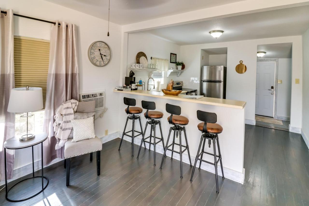 Cozy Ballinger Vacation Rental with Deck and Grill! - B&B