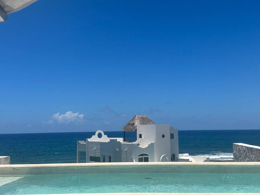 B&B Akumal - Ocean View Penthouse with Beach Club - Bed and Breakfast Akumal