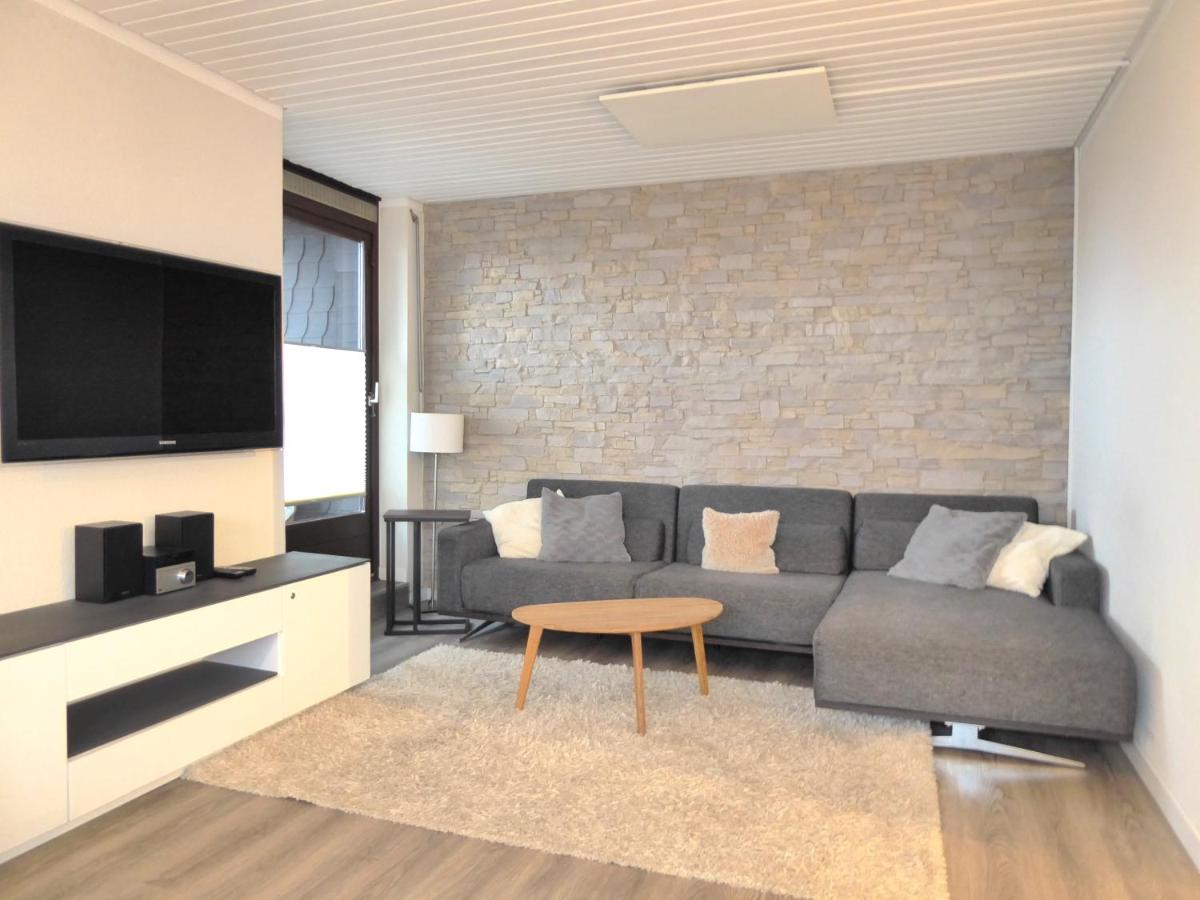 Family Star Winterberg Ferienwohnung 6 Pers Wifi Pool near Bikepark - B&B Winterberg