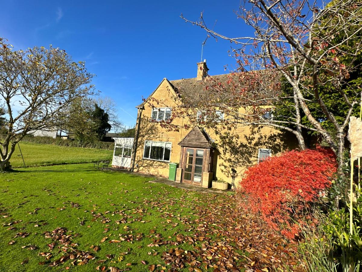 B&B Stow on the Wold - Ashleigh - Ash Farm Cotswolds - Bed and Breakfast Stow on the Wold