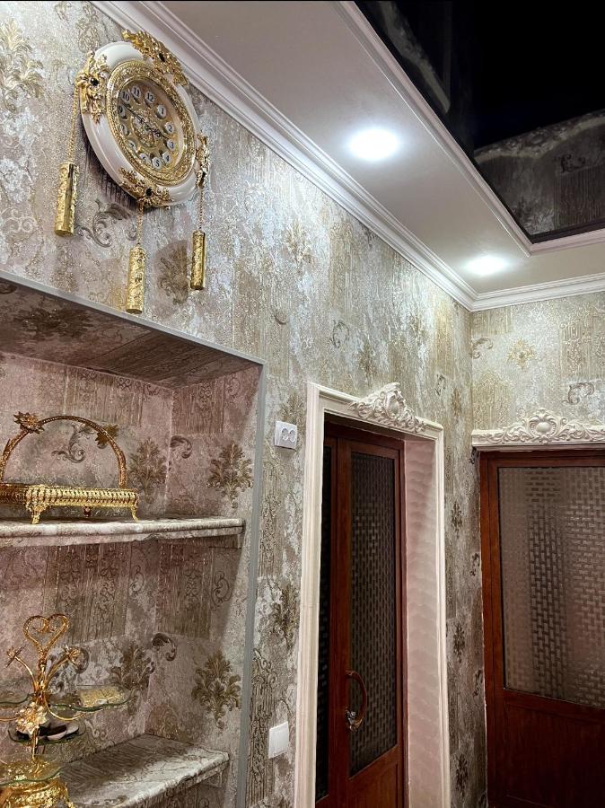 «Gulnara» Luxurious house for rent as a whole new 5 rooms and a yard. - B&B