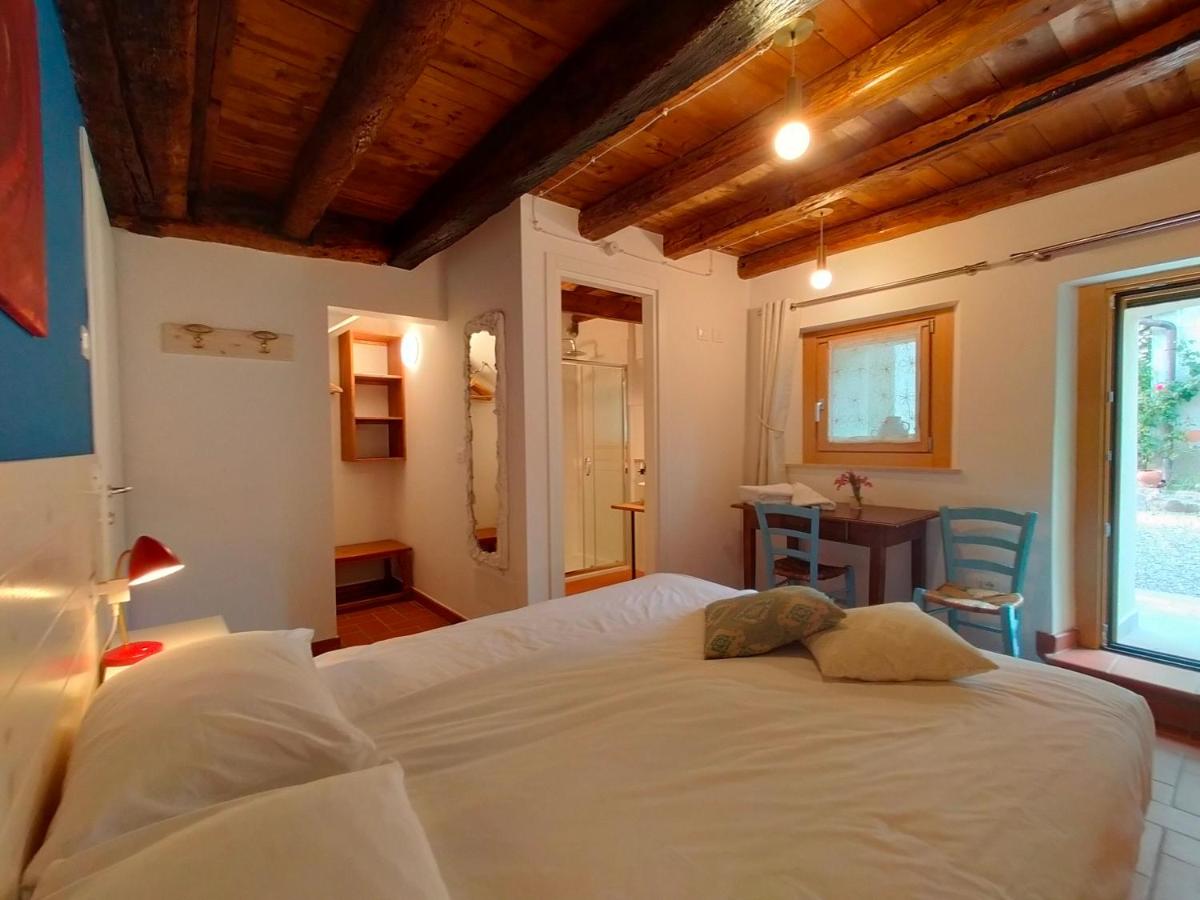 Le camere dell'Albero Bianco con uso cucina - Bed and Breakfast Manzano