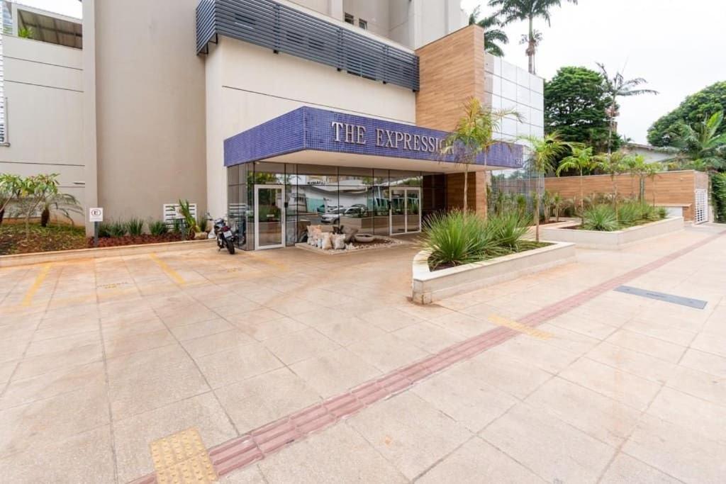 Lindos Flats no Setor Bueno TXP02 - B&B Goiânia