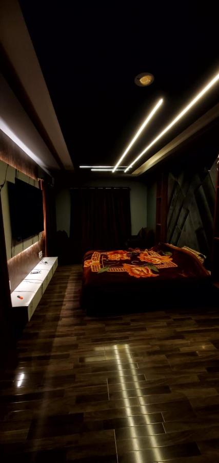 B&B Srinagar - Home sleeper - Bed and Breakfast Srinagar