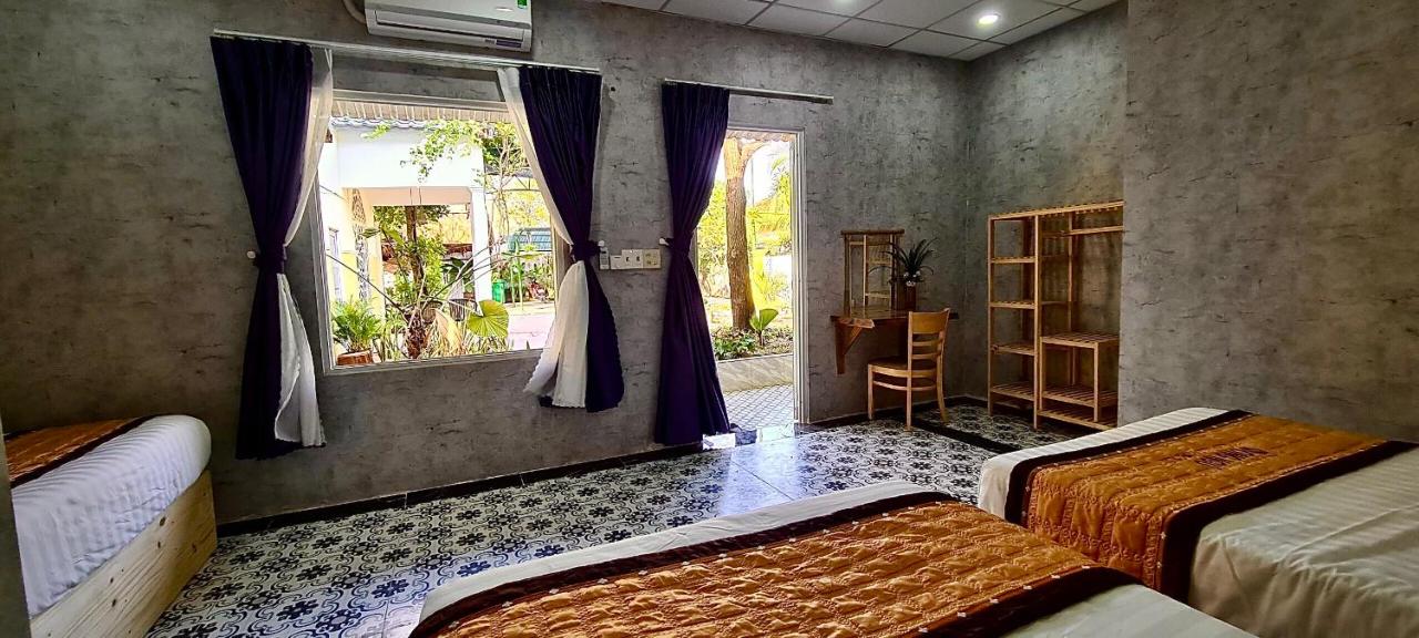 Quadruple Room with Terrace