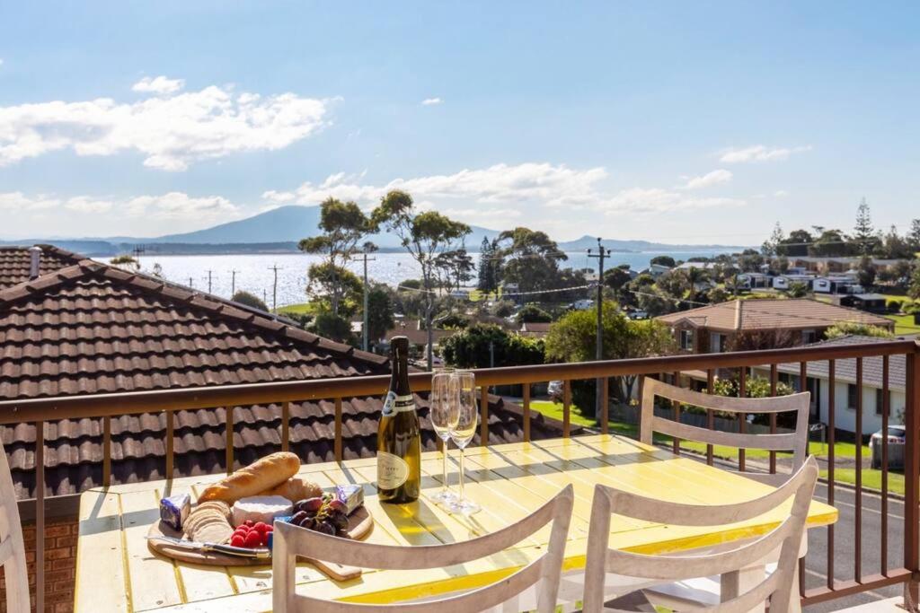 B&B Bermagui - Bermagui Townhouse - Amazing views & location - Bed and Breakfast Bermagui