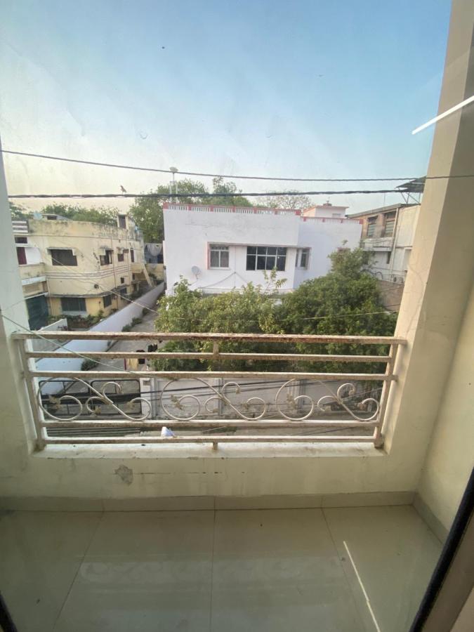 Orchid Apartments - B&B Lucknow