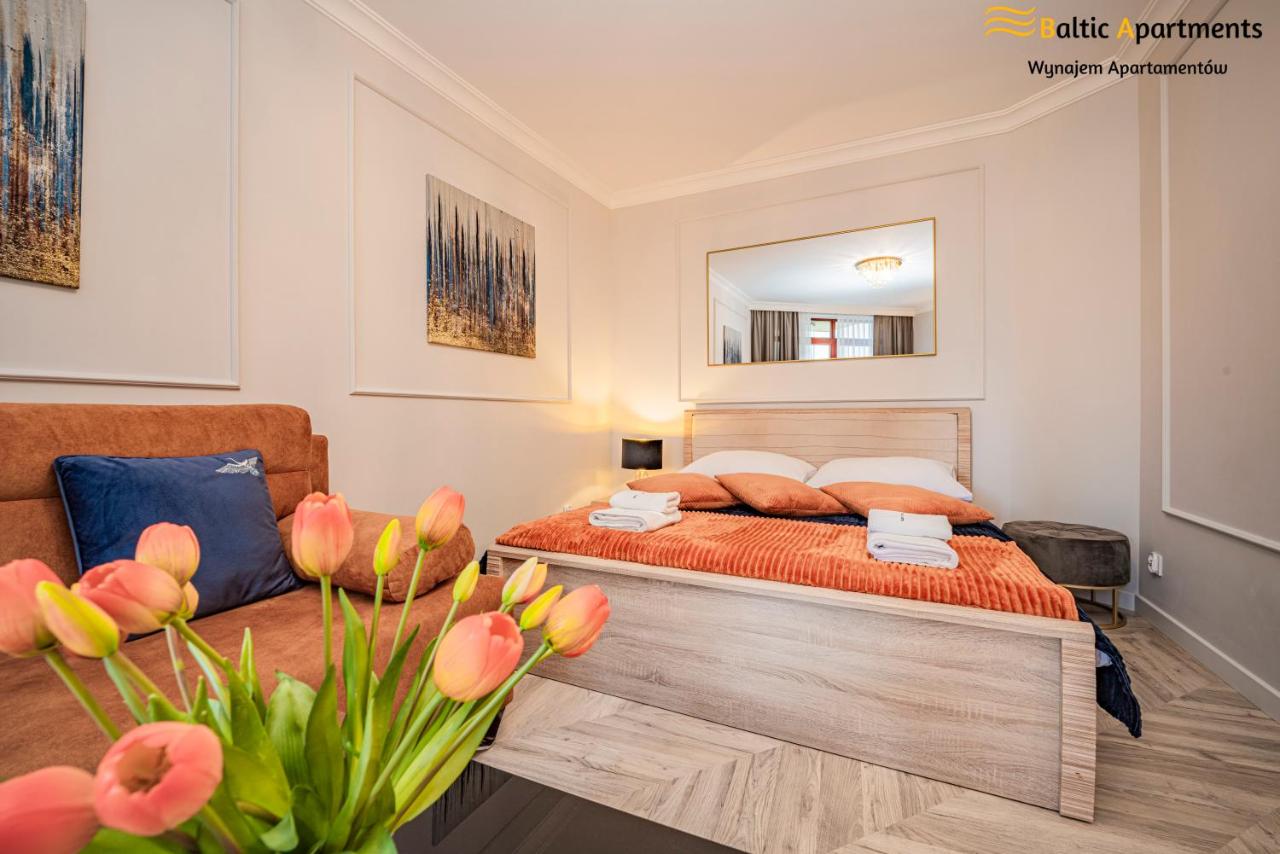 Apartment with Balcony - 18