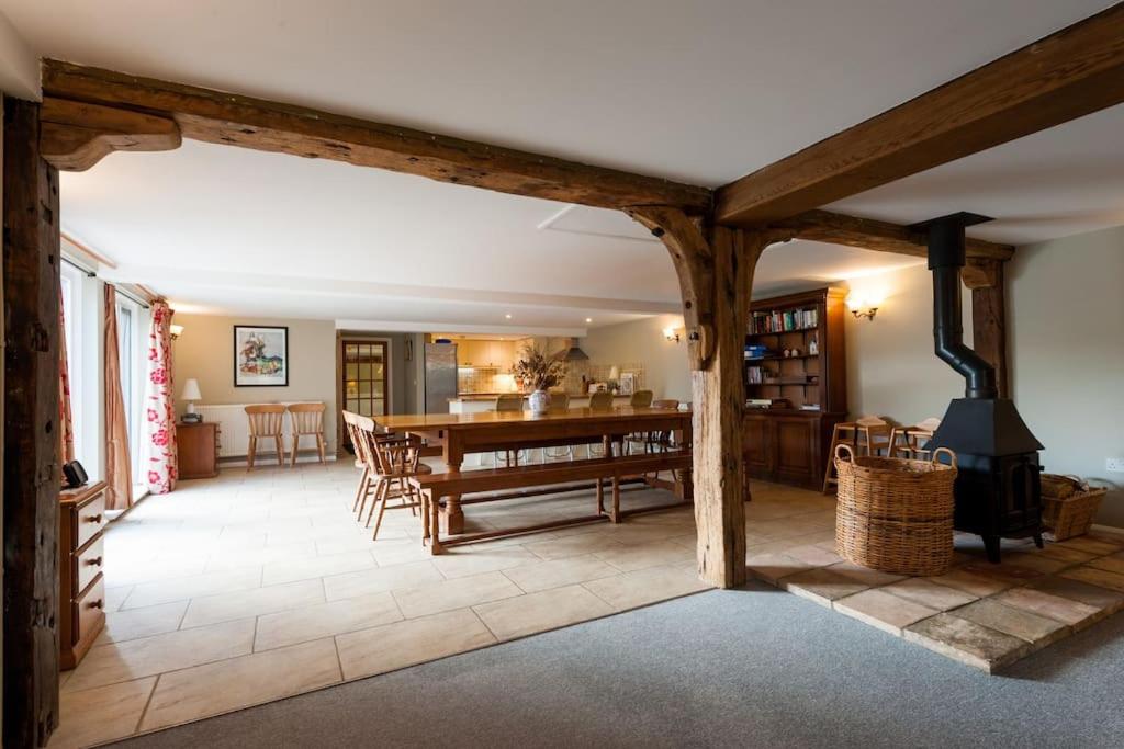 Seven-Bedroom House