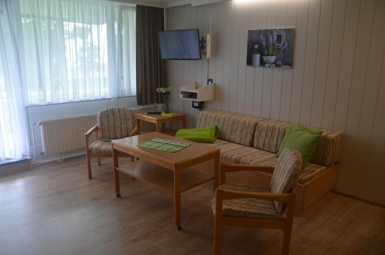 Estudio con terraza
