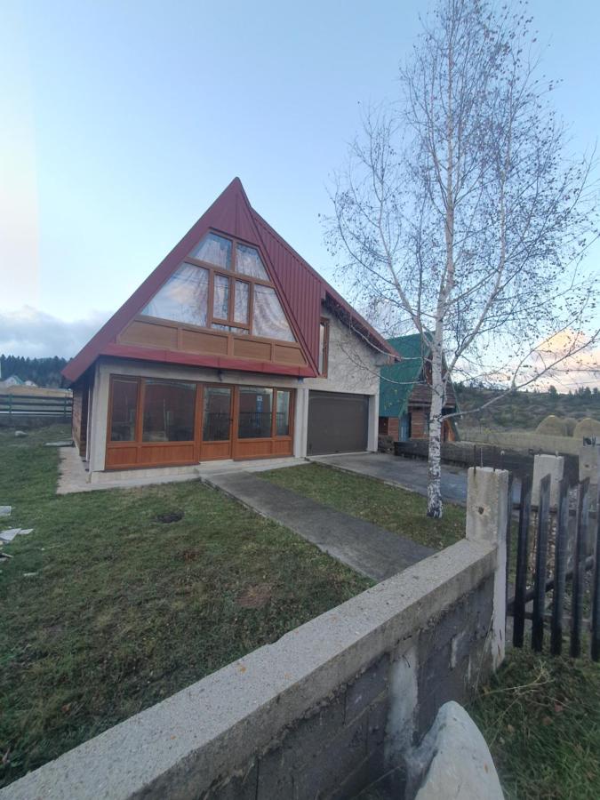 LENA - B&B