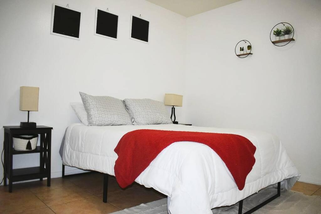 2BD 2BT Apt near University - B&B
