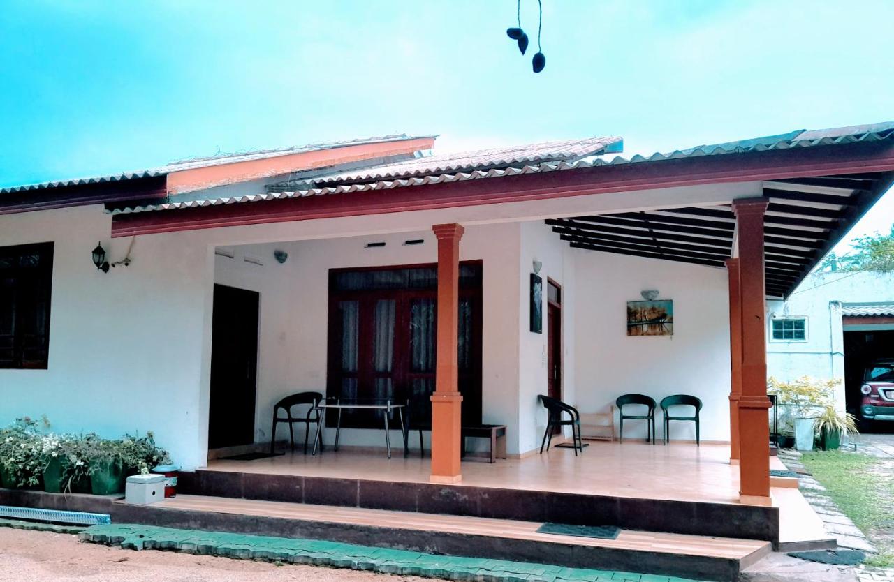 Hemamala Bungalow - B&B Anurādhapura