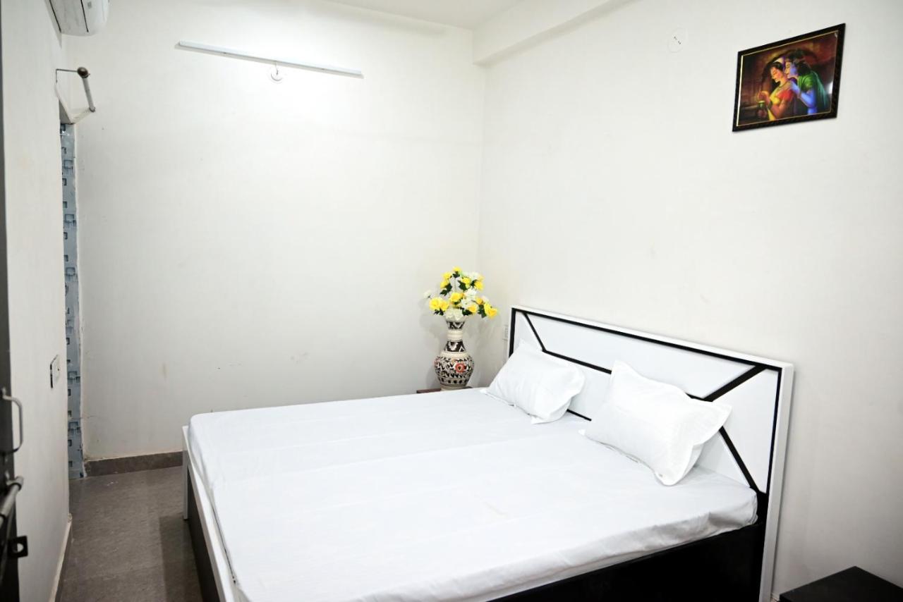 B&B Varanasi - Devargh Residency - Bed and Breakfast Varanasi