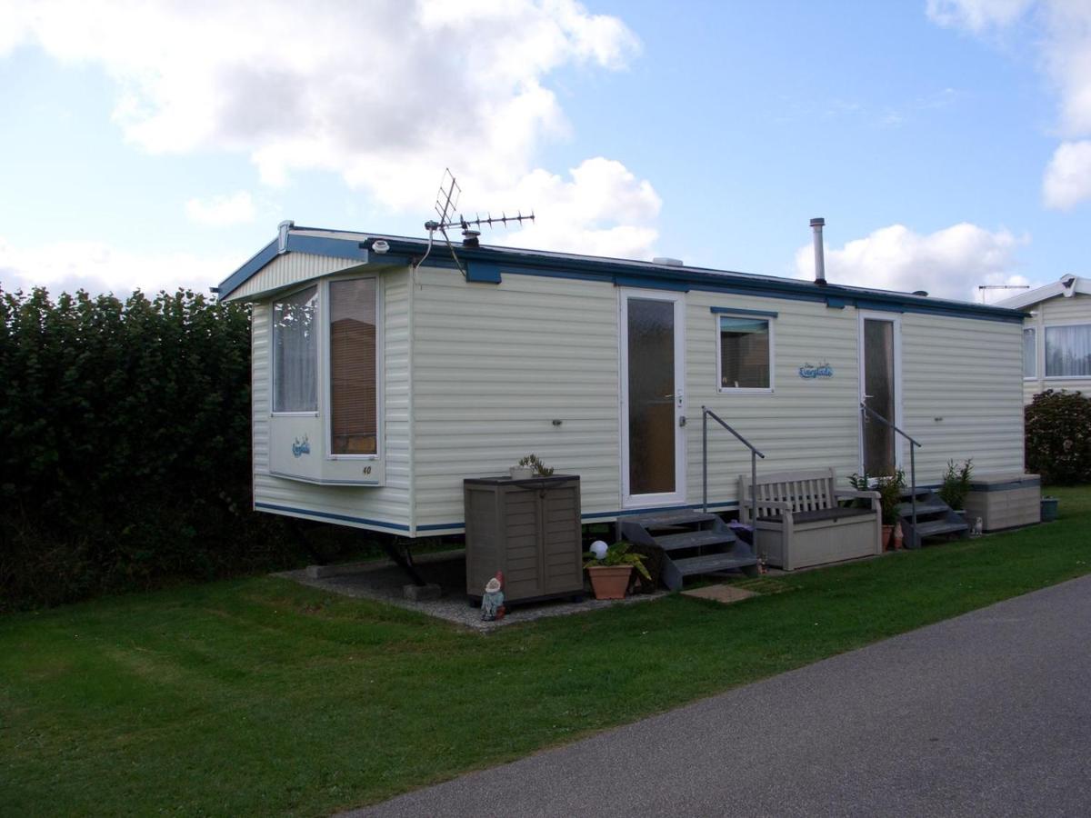 Colin and Annies caravan - B&B