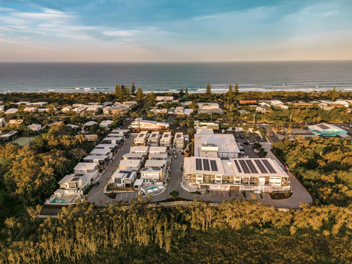Essence Peregian Beach Resort - Wallum 4 Bedroom Luxury Home - B&B