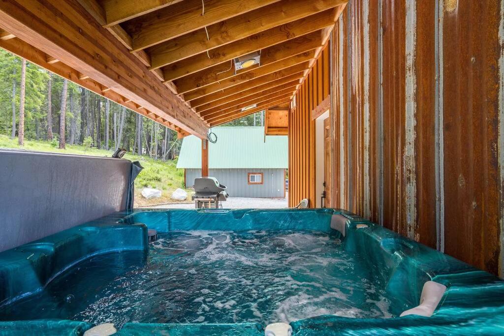 River's Bend Lodge - Hot Tub, Fire Pit, Games & Ski - Ferienwohnung