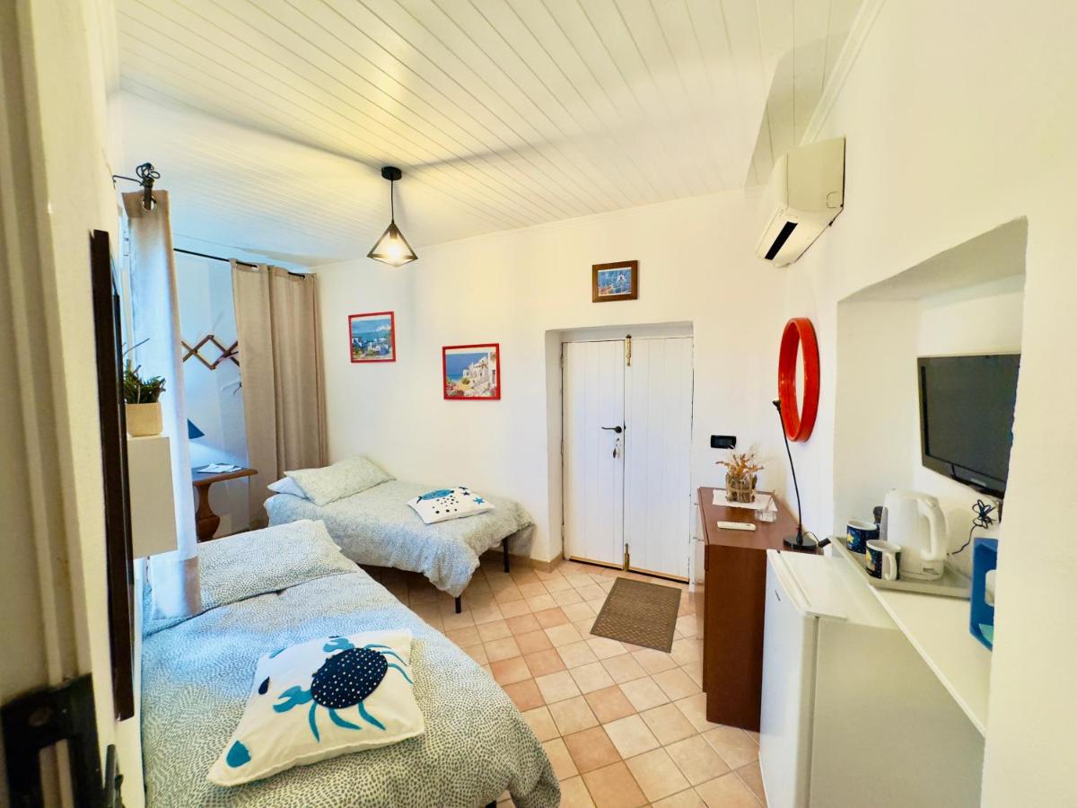 B&B Ischia - Stanza Porto di Forio - Bed and Breakfast Ischia