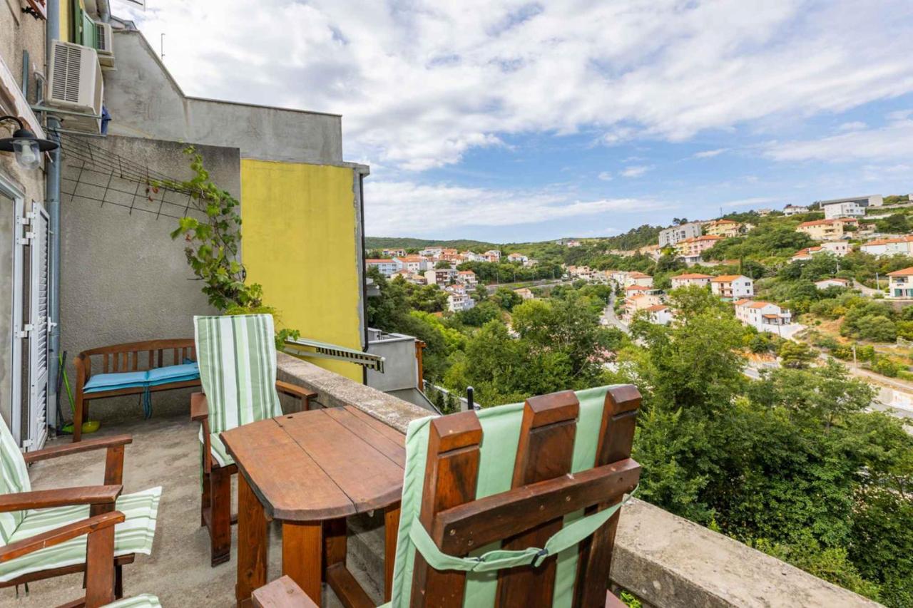 Holiday home in Vrbnik - Insel Krk 36717 - B&B Vrbnik