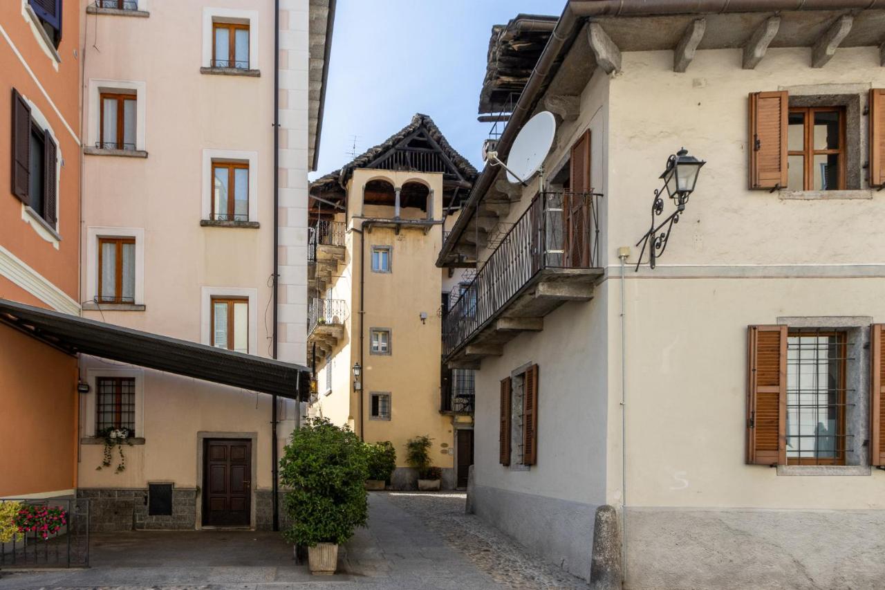 Stay5Vie: Incantevole Monolocale/Balcone/Borgo - B&B