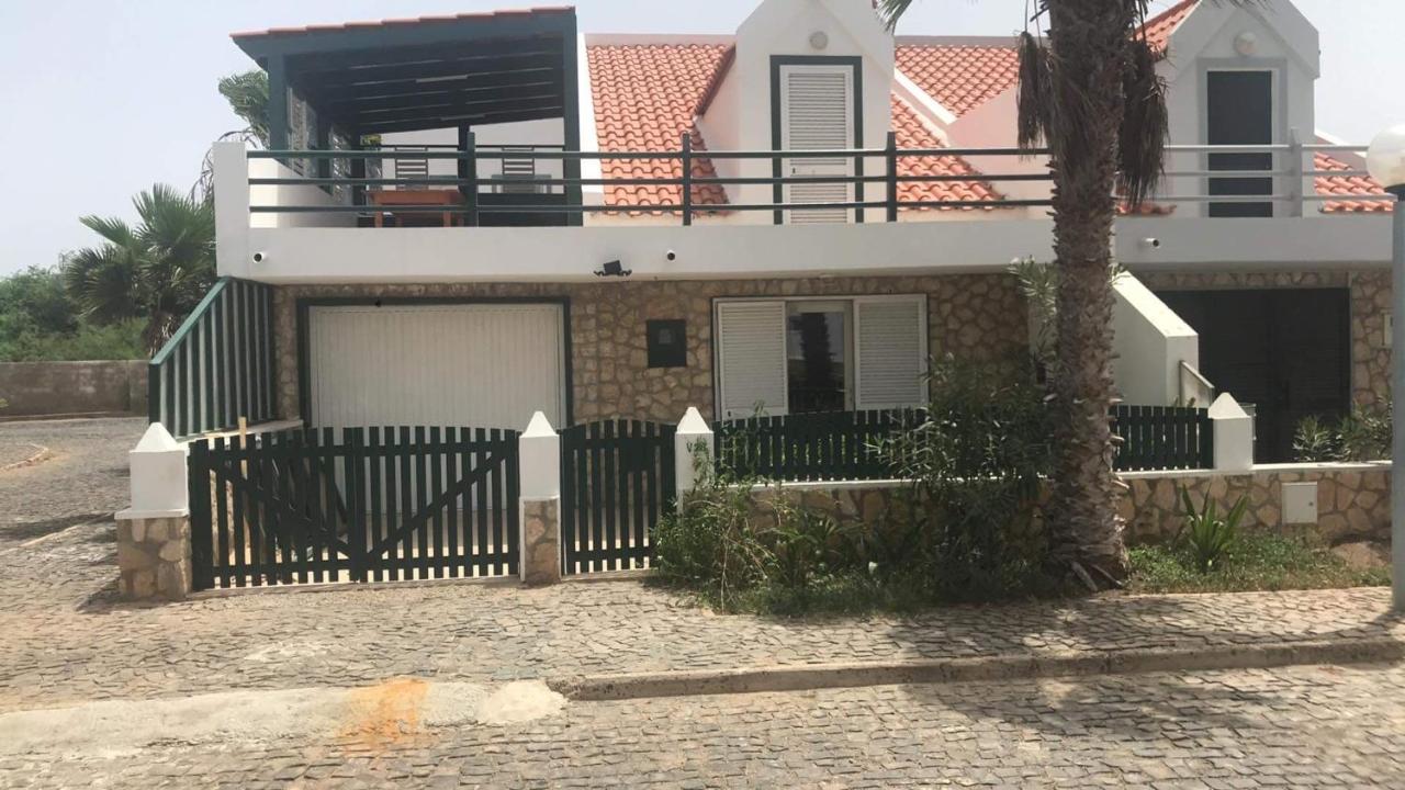 Beach Townhouse - Murdeira Village - Chambres d’hôtes