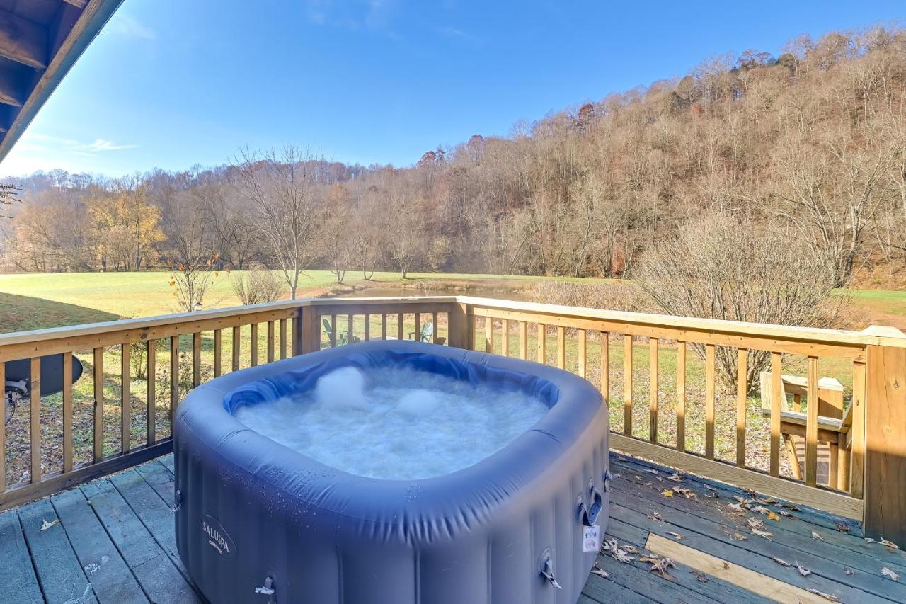 Secluded Retreat BBQ, Lawn Games, and Fire Pit! - B&B