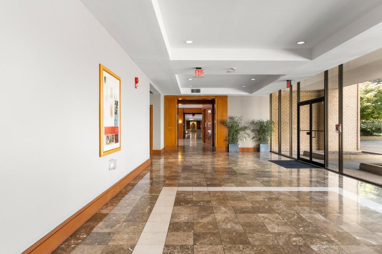 CozyRetreat Sleeps 6 FreeParking DC Airport Metro - B&B Arlington