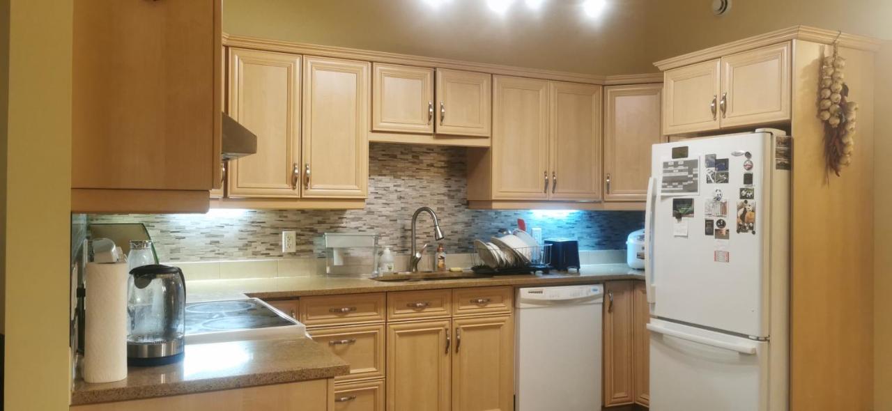 Grant Arctic Escape - B&B Iqaluit